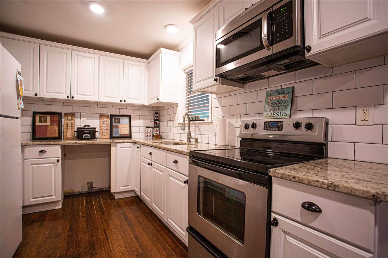 1059 Whitten Road Memphis, TN 38134 - Photo 6 of 22