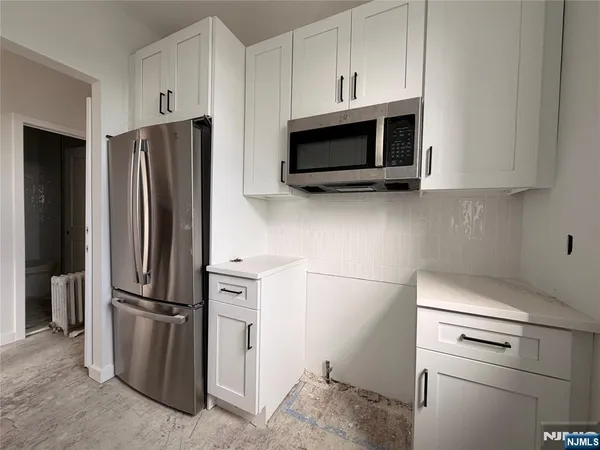 $1,850 | 207 Valley Road, Unit 7, Clifton, NJ 07013