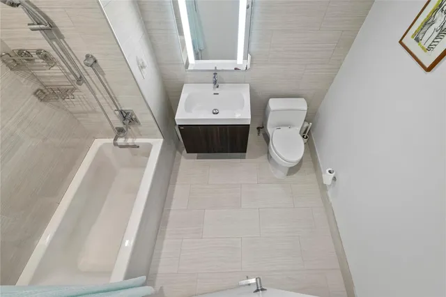 $958,000 | 131-05 40 Road, Unit 11M | Flushing