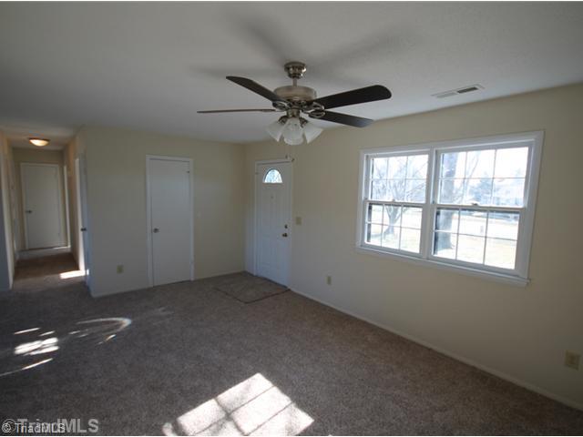 114 Maple Lane King, NC 27021 - Photo 2 of 14 Living Room.