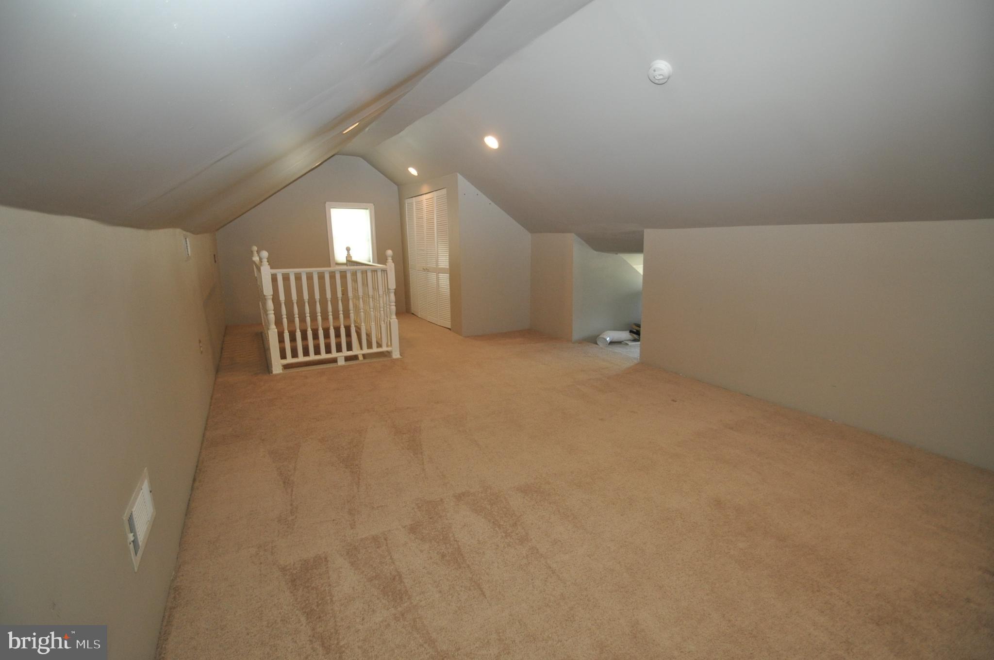 402 Neck Road Burlington, NJ 08016 - Photo 21 of 33 Bedroom