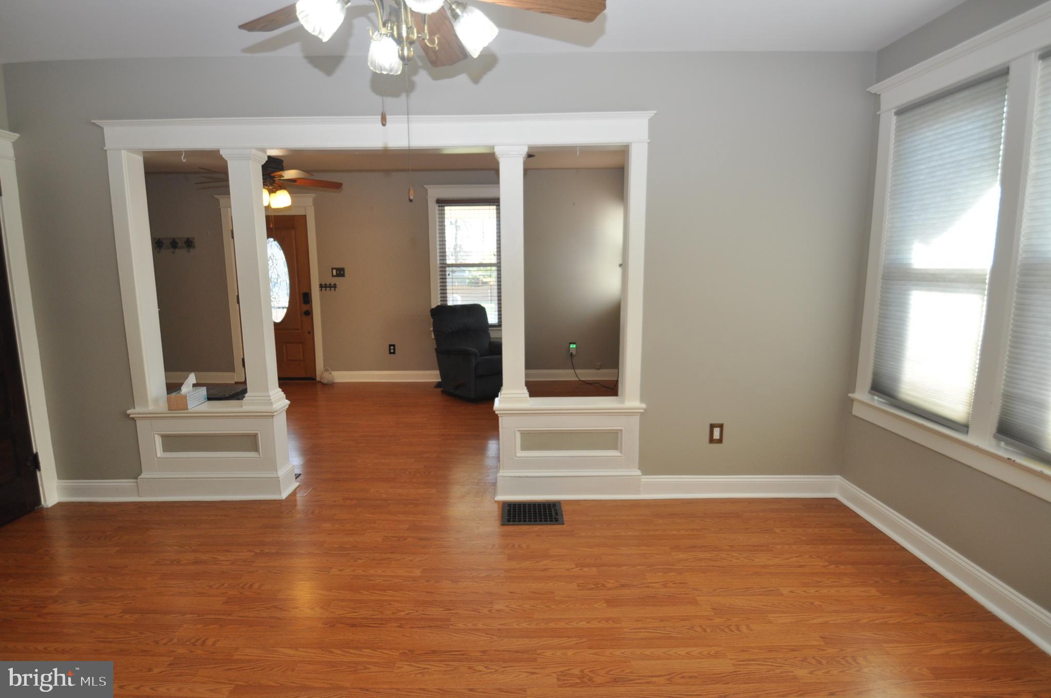 402 Neck Road Burlington, NJ 08016 - Photo 7 of 33 Dining Room