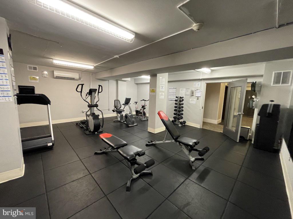 4000 Tunlaw Road Northwest, Unit 516 Washington, DC 20007 - Photo 15 of 35 a view of a room with gym equipment