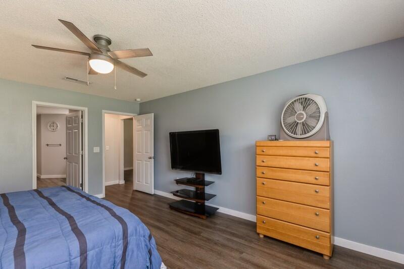 225 Raptor Drive Crestview, FL 32536 - Photo 17 of 39 Gallery Image 17