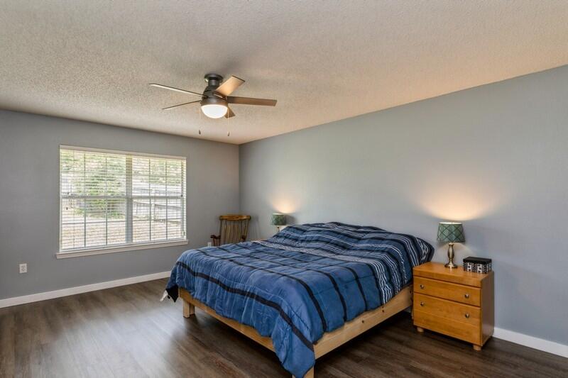 225 Raptor Drive Crestview, FL 32536 - Photo 18 of 39 Gallery Image 18