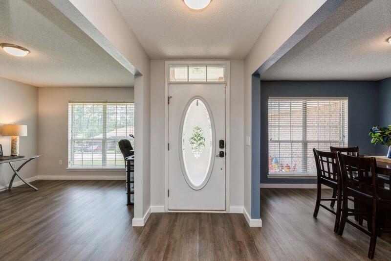 225 Raptor Drive Crestview, FL 32536 - Photo 3 of 39 Gallery Image 3