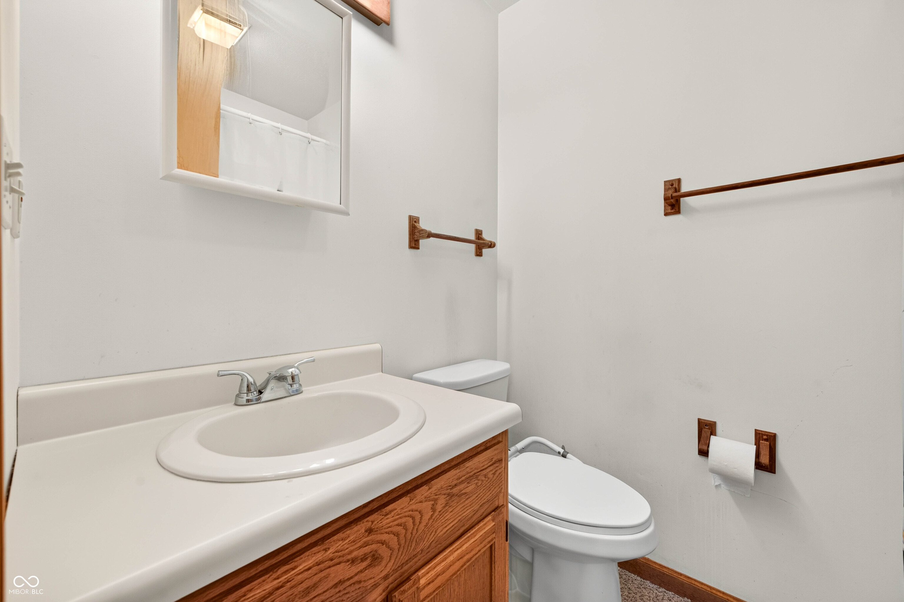 2530 Cedar Ridge Drive Columbus, IN 47203 - Photo 32 of 48
