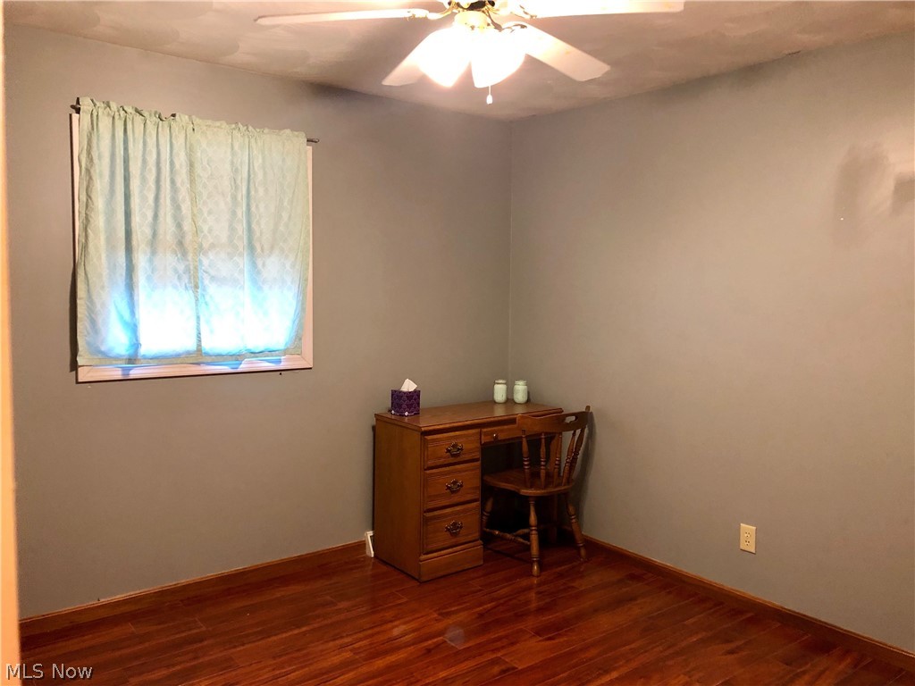 53003 Farmington Road Bridgeport, OH 43912 - Photo 15 of 29 Gallery Image 15