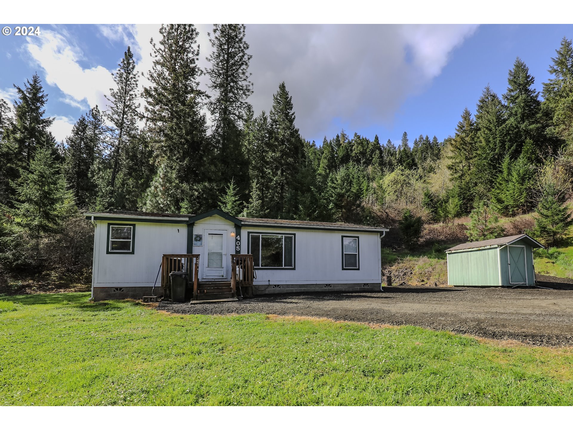 405 Dawson Road Roseburg, OR 97470 - Photo 1 of 46 Gallery Image 1