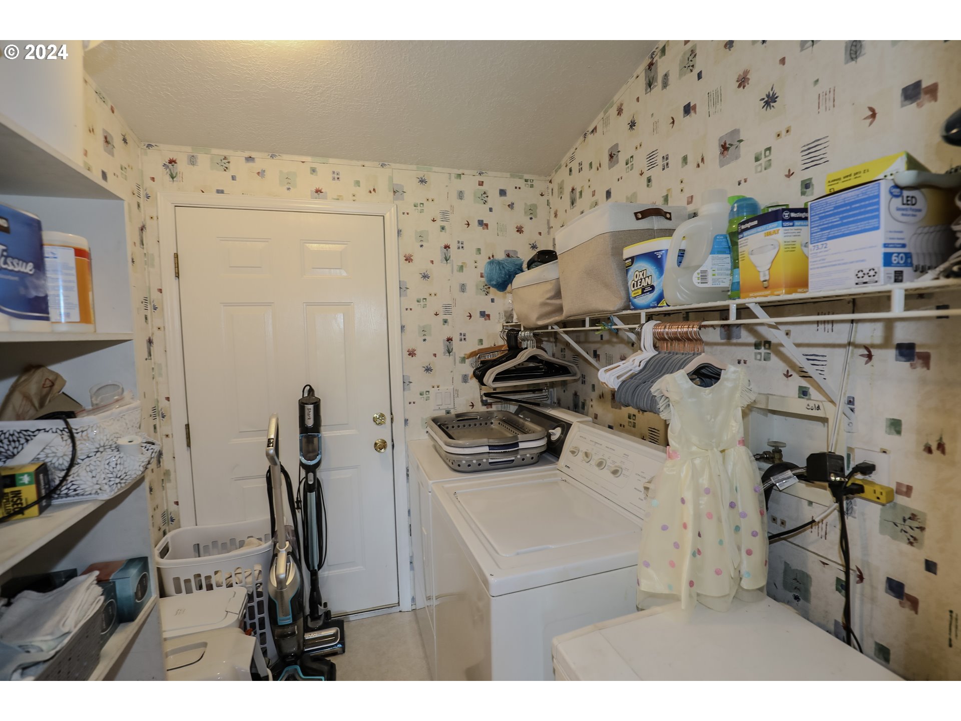 405 Dawson Road Roseburg, OR 97470 - Photo 11 of 46 Gallery Image 11