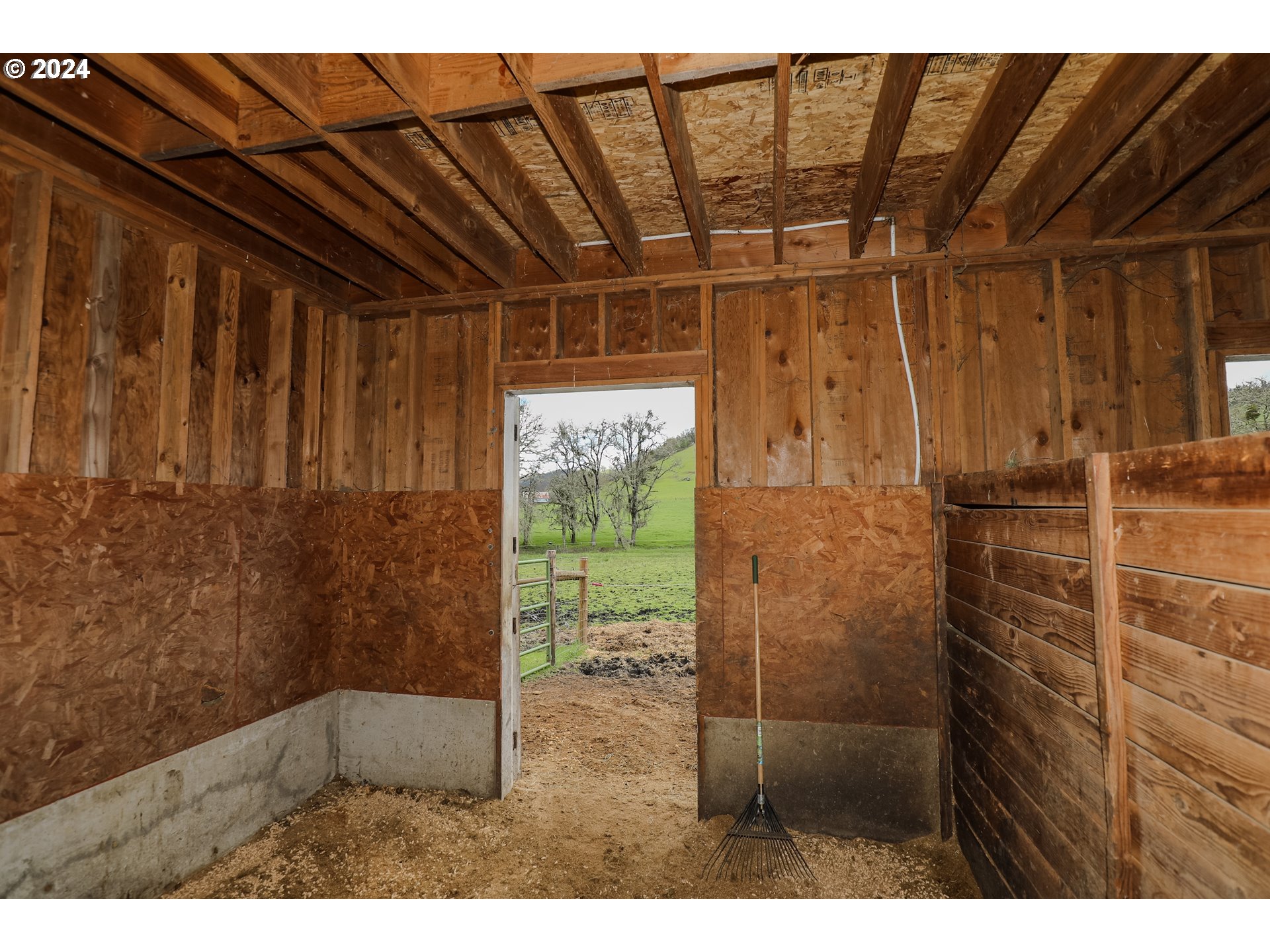 405 Dawson Road Roseburg, OR 97470 - Photo 45 of 46 Gallery Image 45