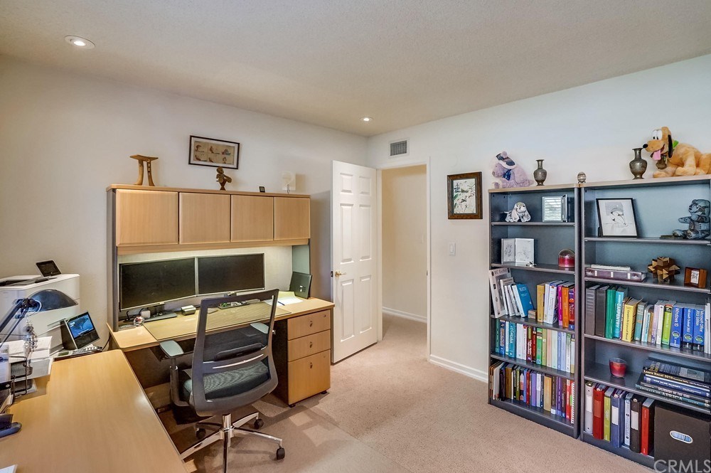 460 Peralta Avenue Long Beach, CA 90803 - Photo 26 of 42