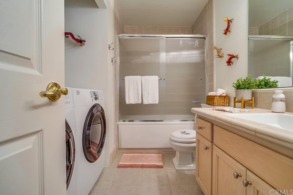 460 Peralta Avenue Long Beach, CA 90803 - Photo 28 of 42 It also has a space for your laundry machine which will stay with the home as well!