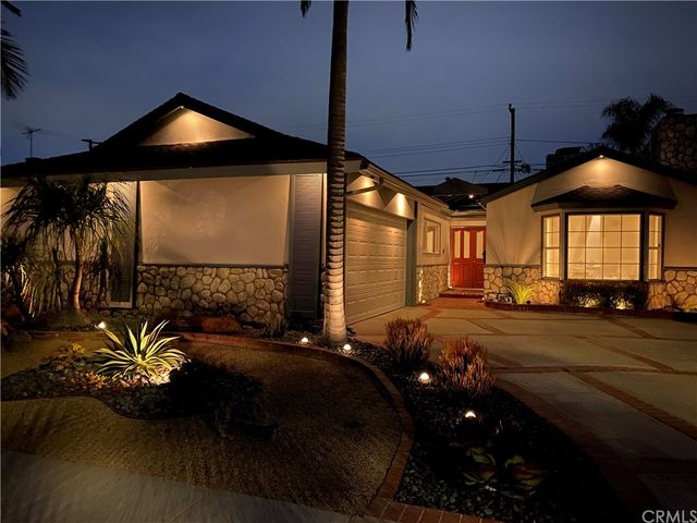 $1,050,000 | 460 Peralta Avenue, Long Beach, CA 90803