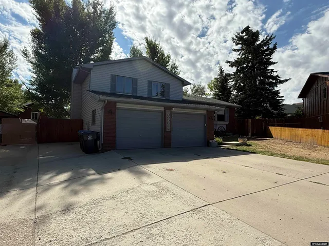 $360,000 | 1240 Elk Mountain Circle, Green River, WY 82935