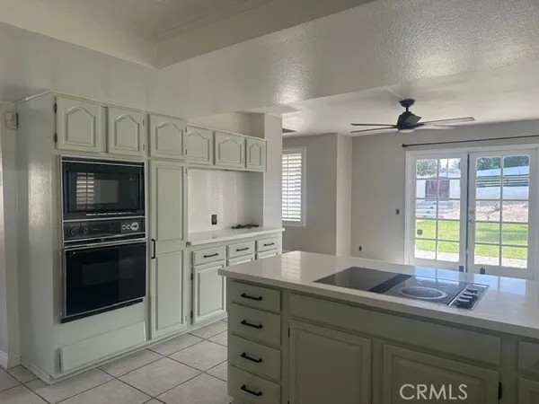 $4,500 | 547 Magnolia Avenue, Corona, CA 92879