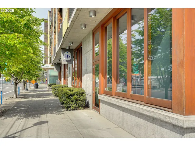 $279,000 | 1455 North Killingsworth Street, Unit 319, Portland, OR 97217