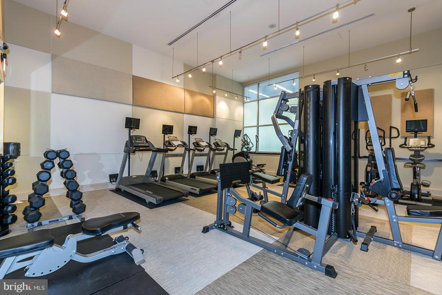 1025 First Street Southeast, Unit 415 Washington, DC 20003 - Photo 24 of 26 Interior (General)