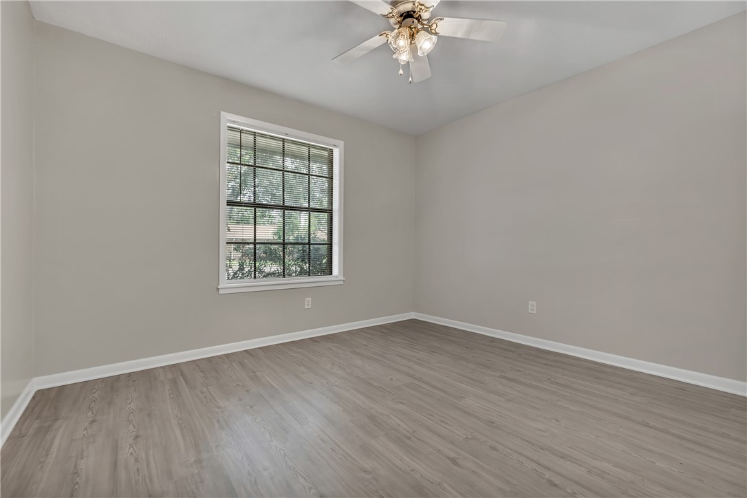2312 Windsor Drive Bryan, TX 77802 - Photo 11 of 16