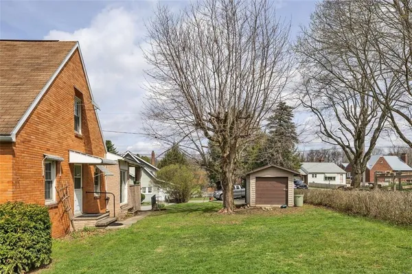 $160,000 | 613 Portersville Road, Ellwood City, PA 16117