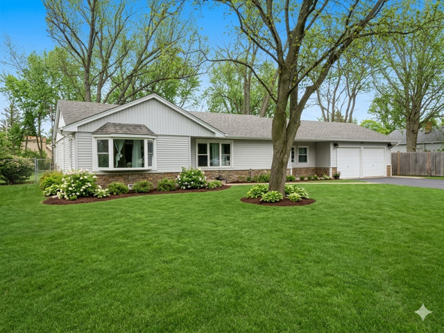 2930 Dundee Road Northbrook, IL 60062 - Photo 1 of 12