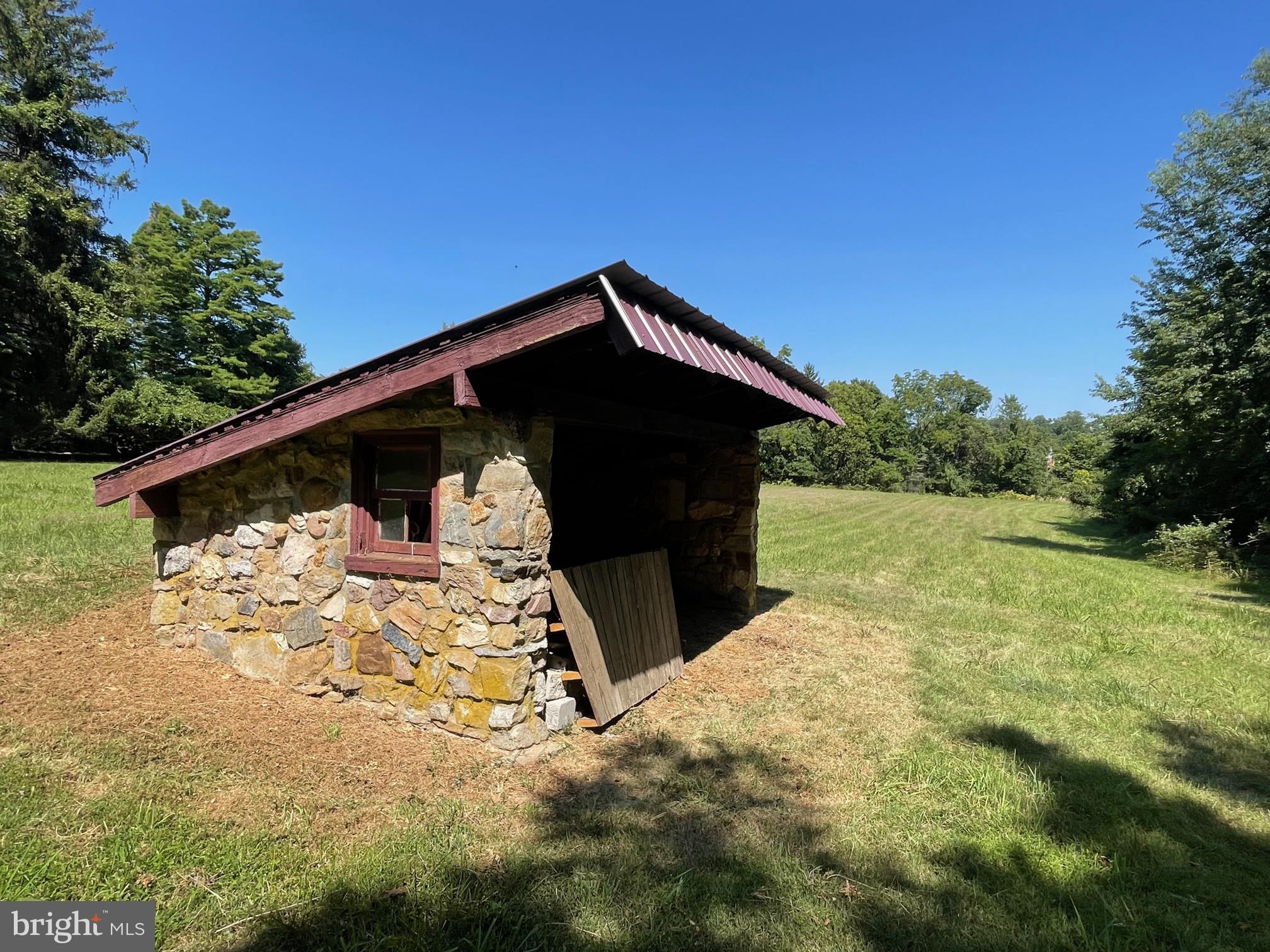 120 Diamond Rock Road Phoenixville, PA 19460 - Photo 61 of 86 Ready to go? start new? plenty of room for both!