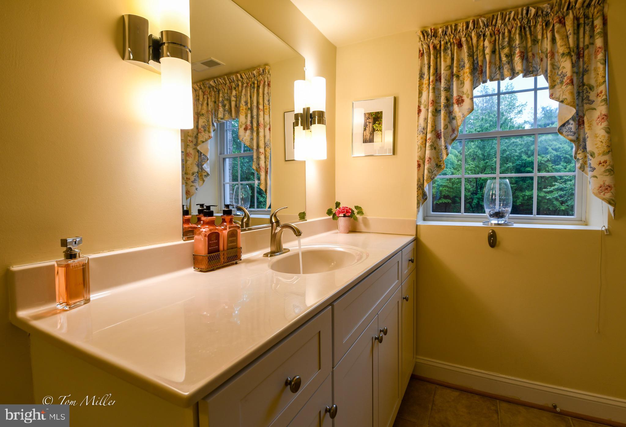 12300 Rosslare Ridge Road, Unit 103 Lutherville-Timonium, MD 21093 - Photo 28 of 54 Gallery Image 28