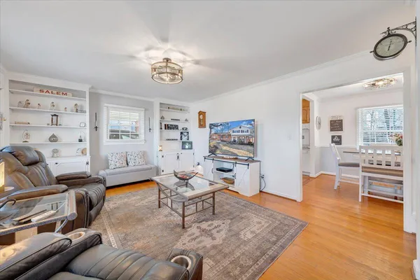 $399,900 | 2831 West Club Drive, Salem, VA 24153