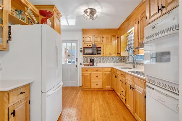 $399,900 | 2831 West Club Drive, Salem, VA 24153