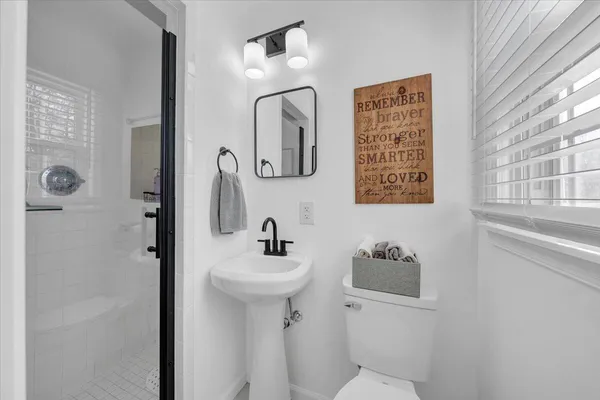 $399,900 | 2831 West Club Drive, Salem, VA 24153