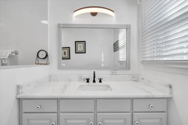 $399,900 | 2831 West Club Drive, Salem, VA 24153