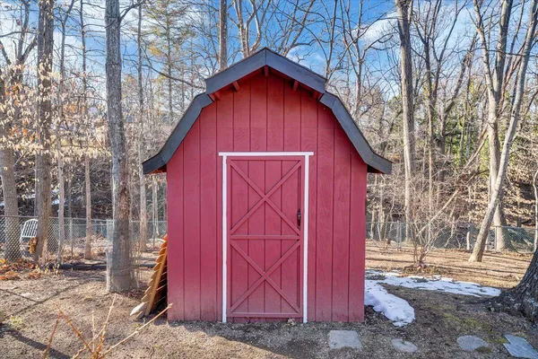 $399,900 | 2831 West Club Drive, Salem, VA 24153