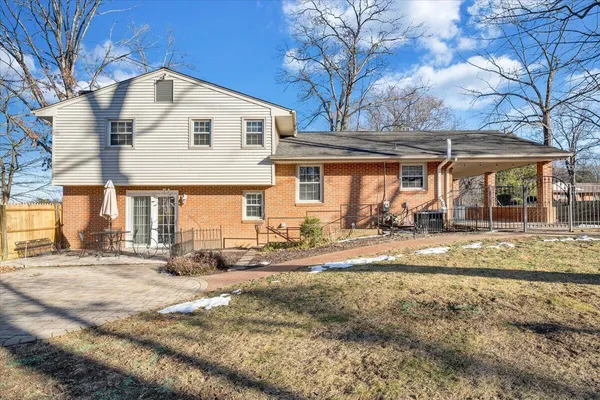 $399,900 | 2831 West Club Drive, Salem, VA 24153