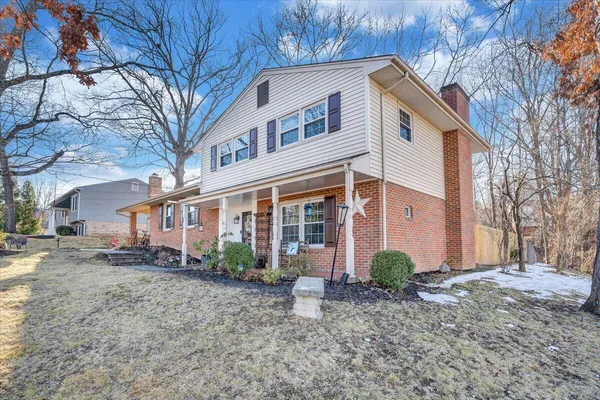 $399,900 | 2831 West Club Drive, Salem, VA 24153