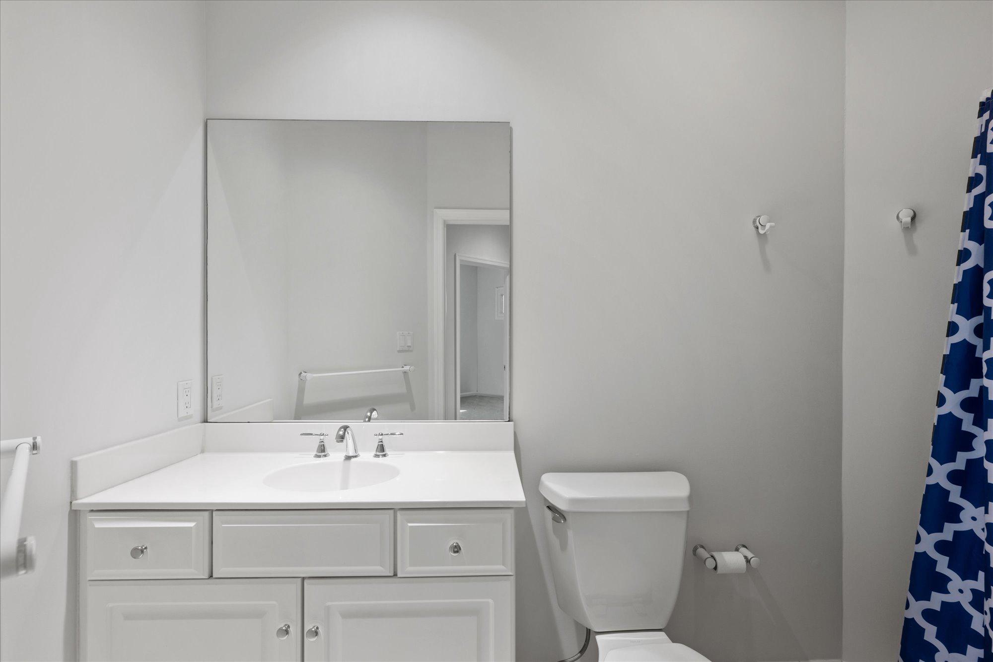 4332 Sangamore Road Bethesda, MD 20816 - Photo 20 of 28 Secondary bathroom