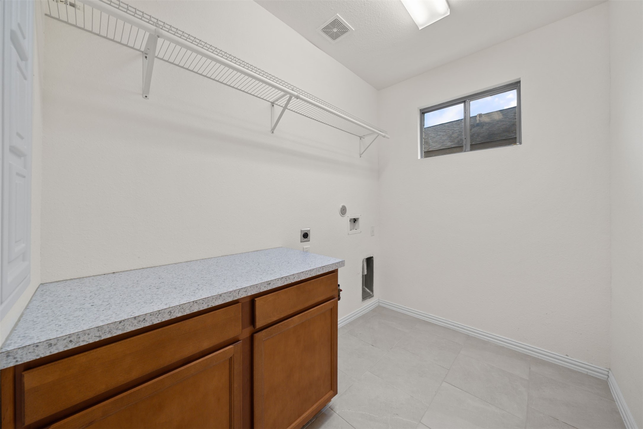 10419 Silver Shield Way Tomball, TX 77375 - Photo 39 of 50