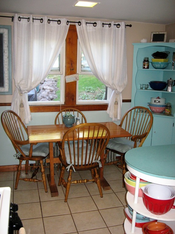 55 Leyden Road Greenfield, MA 01301 - Photo 2 of 30 Gallery Image 2
