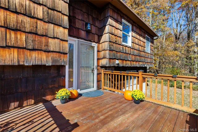 $599,000 | 610 Granite Springs Road, Yorktown Heights, NY 10598