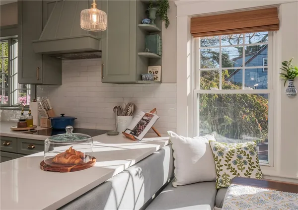 $4,800 | 26 Vernon Avenue, Newport, RI 02840