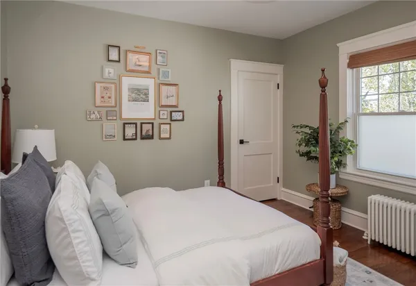 $4,800 | 26 Vernon Avenue, Newport, RI 02840