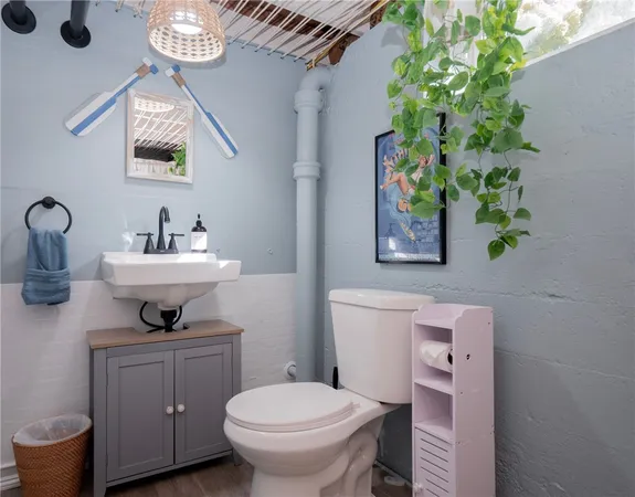 $4,800 | 26 Vernon Avenue, Newport, RI 02840