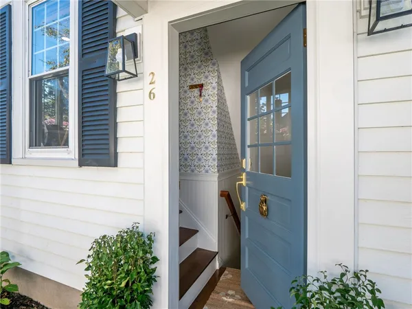 $4,800 | 26 Vernon Avenue, Newport, RI 02840