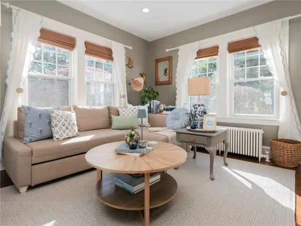 $4,800 | 26 Vernon Avenue, Newport, RI 02840