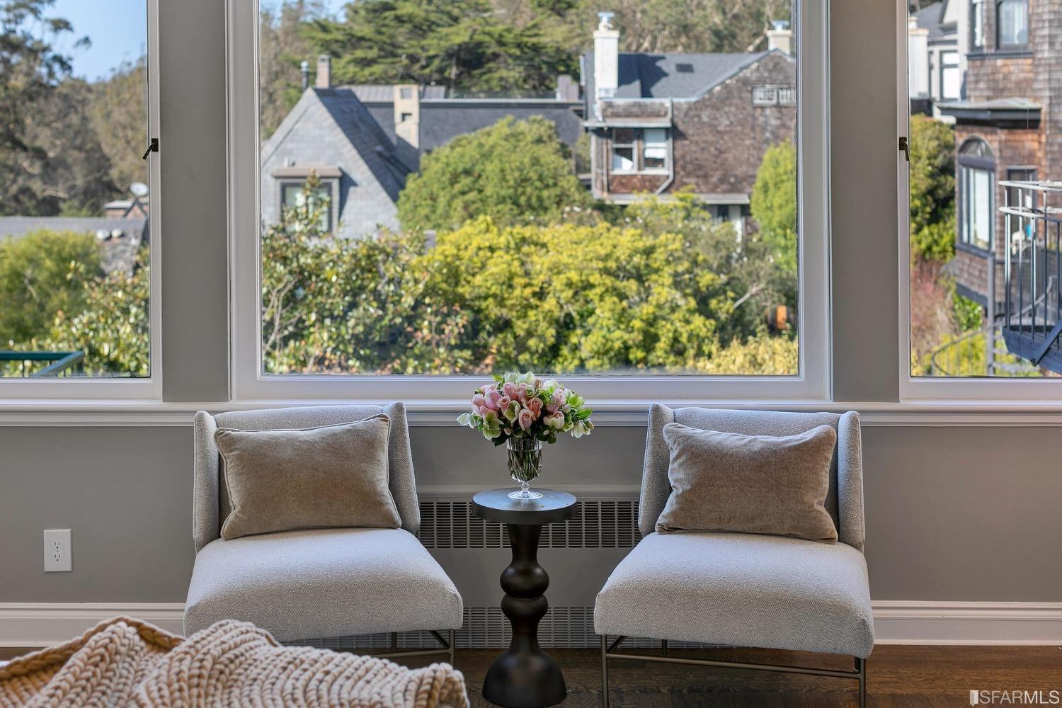 3212 Jackson Street San Francisco, CA 94118 - Photo 21 of 33 Primary Bedroom