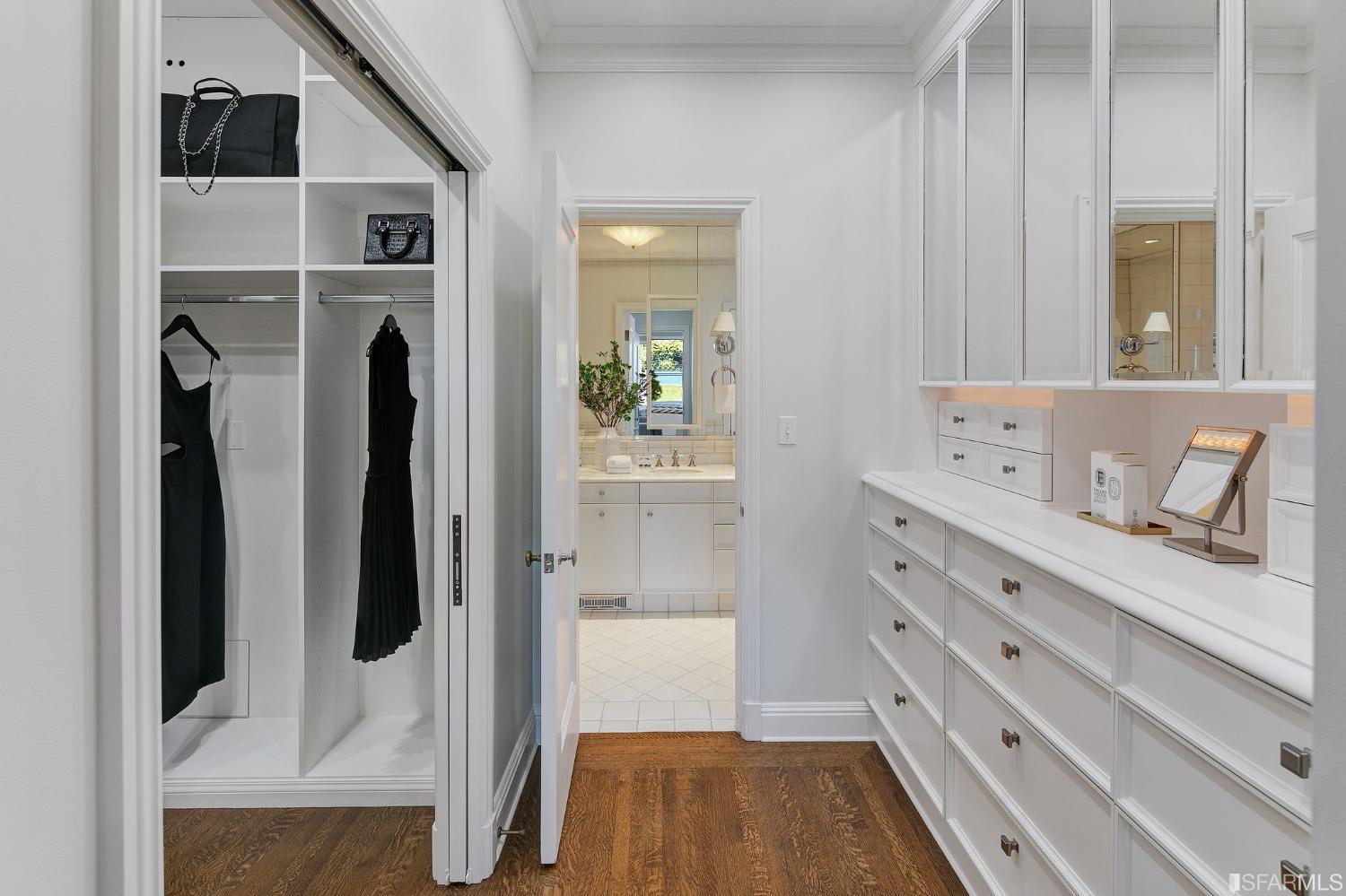 3212 Jackson Street San Francisco, CA 94118 - Photo 22 of 33 a bathroom with a tub and a shower