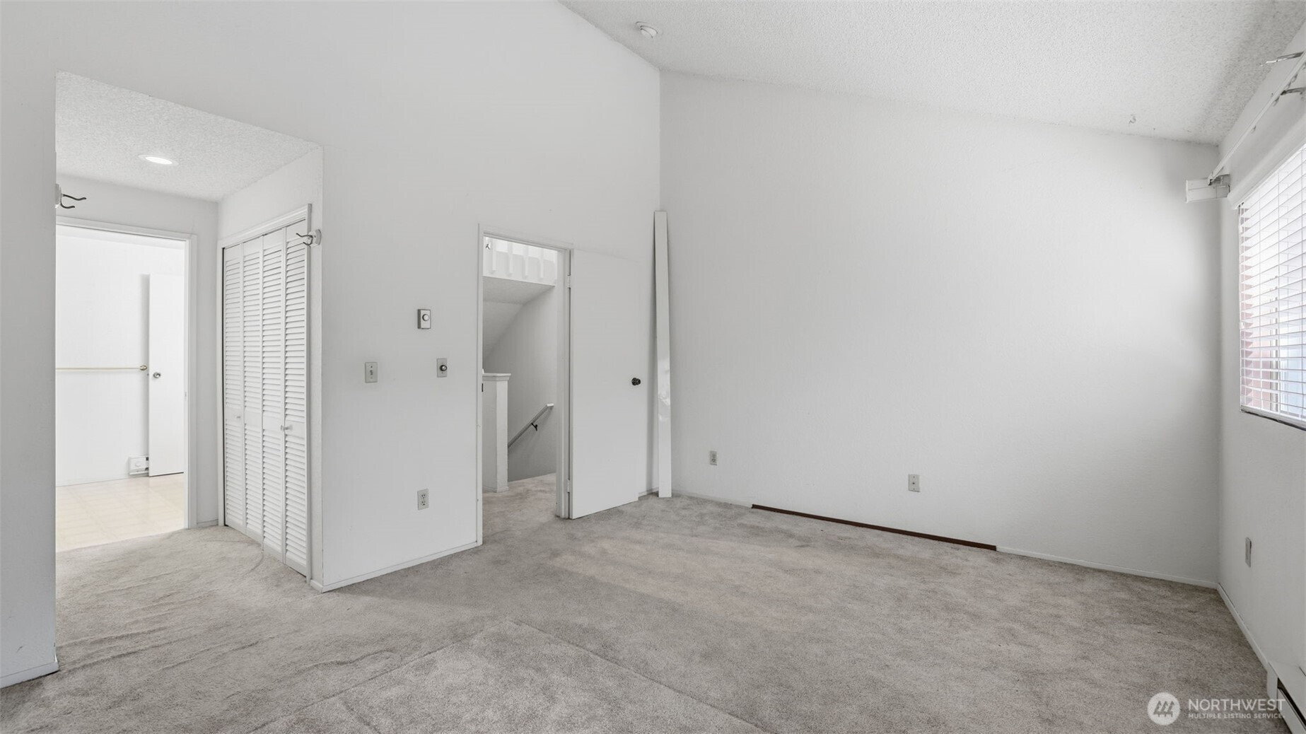 1850 Grant Avenue South, Unit D5 Renton, WA 98055 - Photo 17 of 25 an empty room with closet area