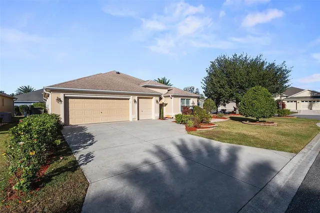 $525,000 | 3102 Raven Croft Terrace, The Villages, FL 32163