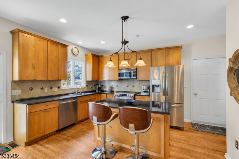 320 Ridge Boulevard Princeton, NJ 08540 - Photo 12 of 37 Gallery Image 12