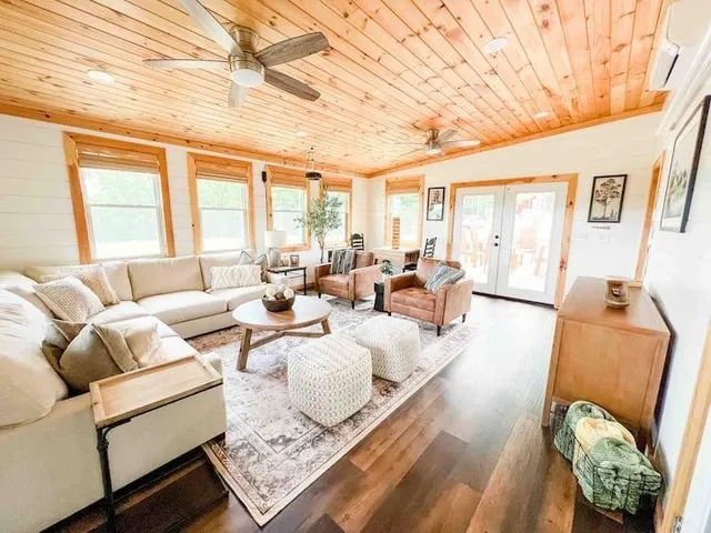 $2,750 | 449 Burbano Creekside Landing, Talking Rock, GA 30175