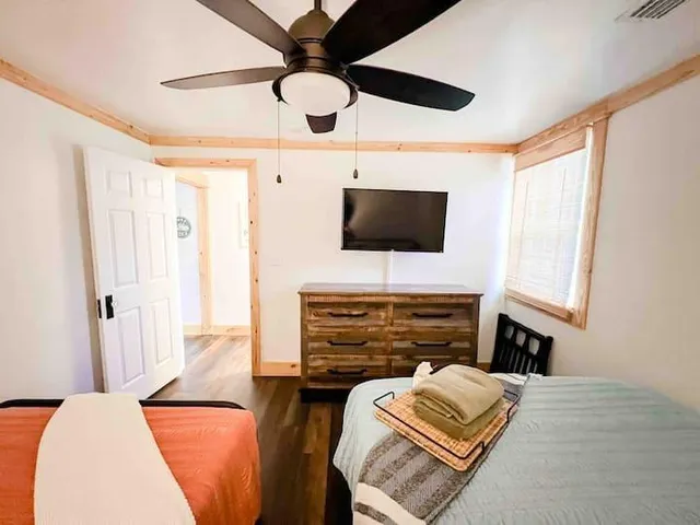 $2,750 | 449 Burbano Creekside Landing, Talking Rock, GA 30175